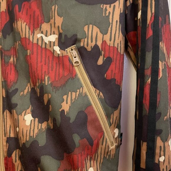 Adidas Pharrell Williams zip up track jacket Hu Hiking size medium unisex - Picture 2 of 8